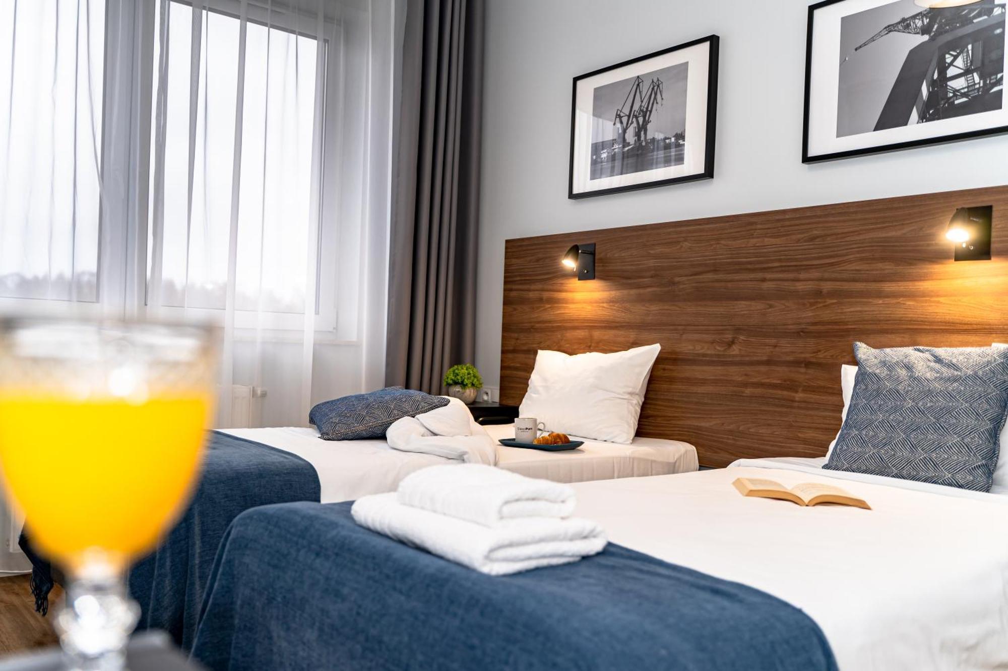 Sleep Port B&B - Bezplatny Parking Гданськ Екстер'єр фото
