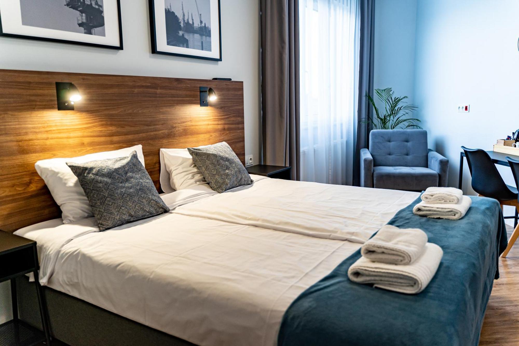 Sleep Port B&B - Bezplatny Parking Гданськ Екстер'єр фото